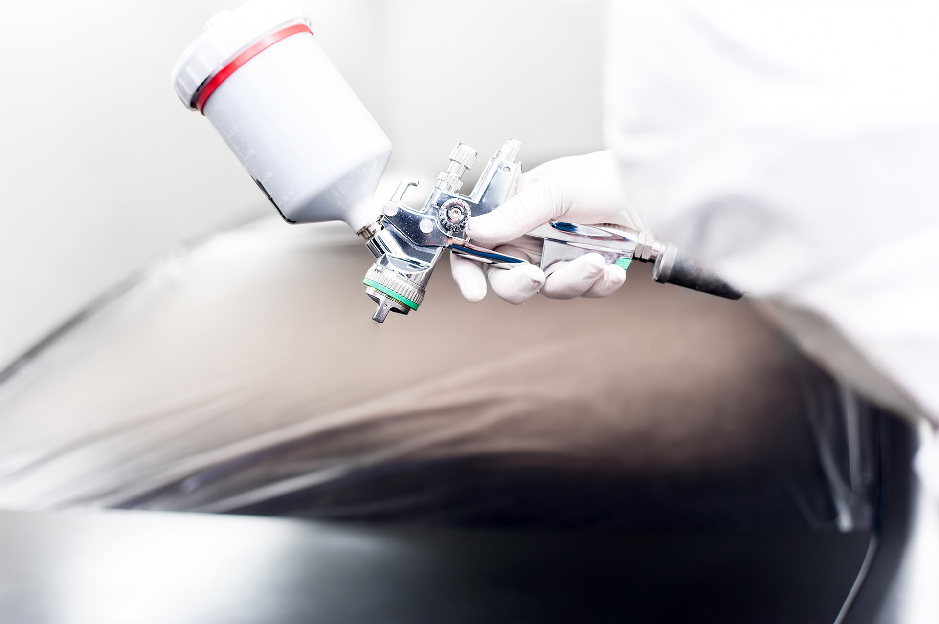 Professionelle Fahrzeuglackierung